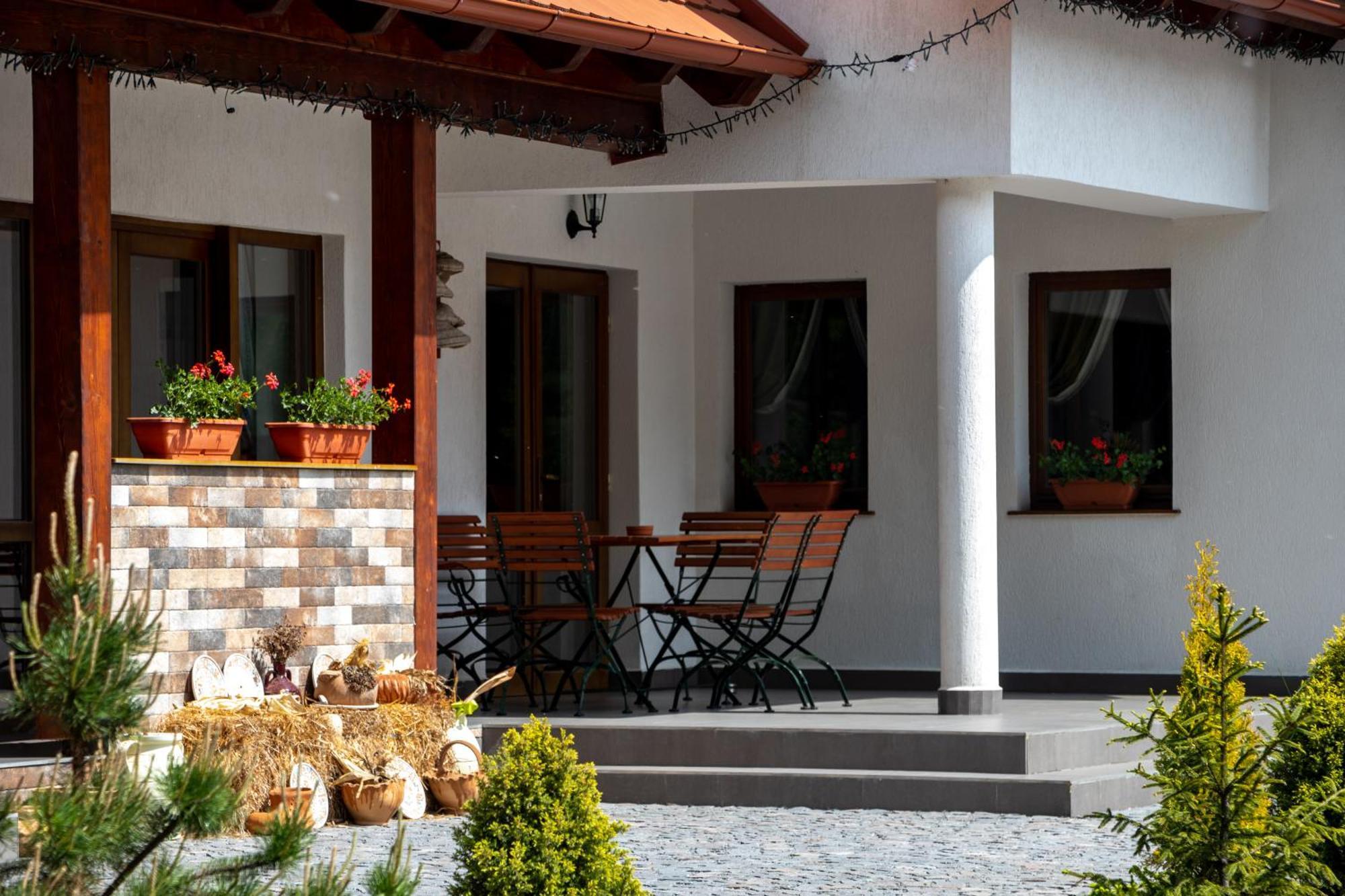Patakmenti Panzio Spa Corund  Εξωτερικό φωτογραφία