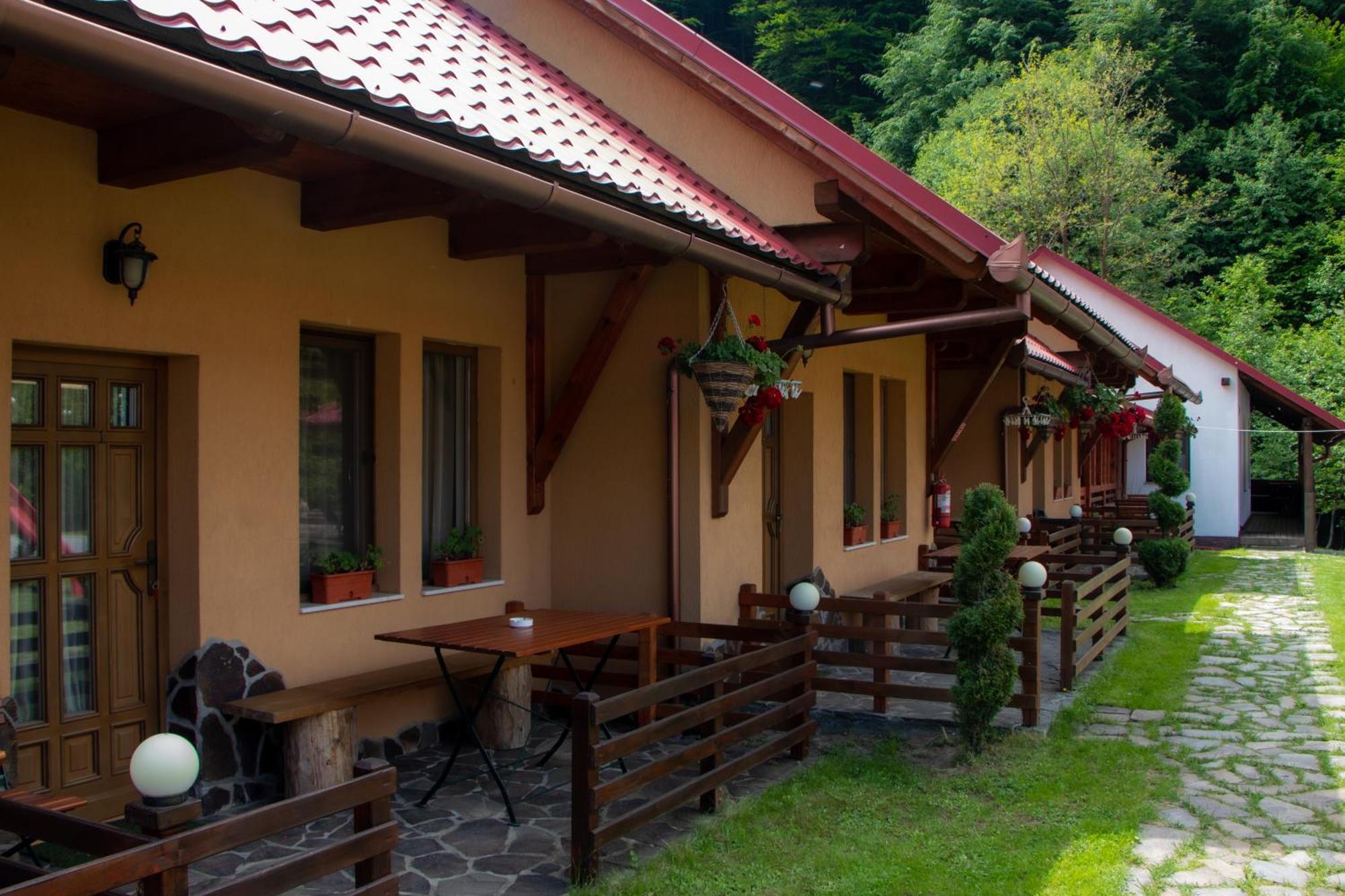 Patakmenti Panzio Spa Corund  Εξωτερικό φωτογραφία