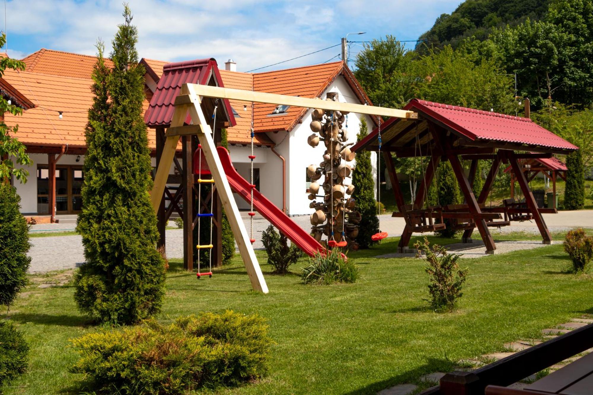 Patakmenti Panzio Spa Corund  Εξωτερικό φωτογραφία